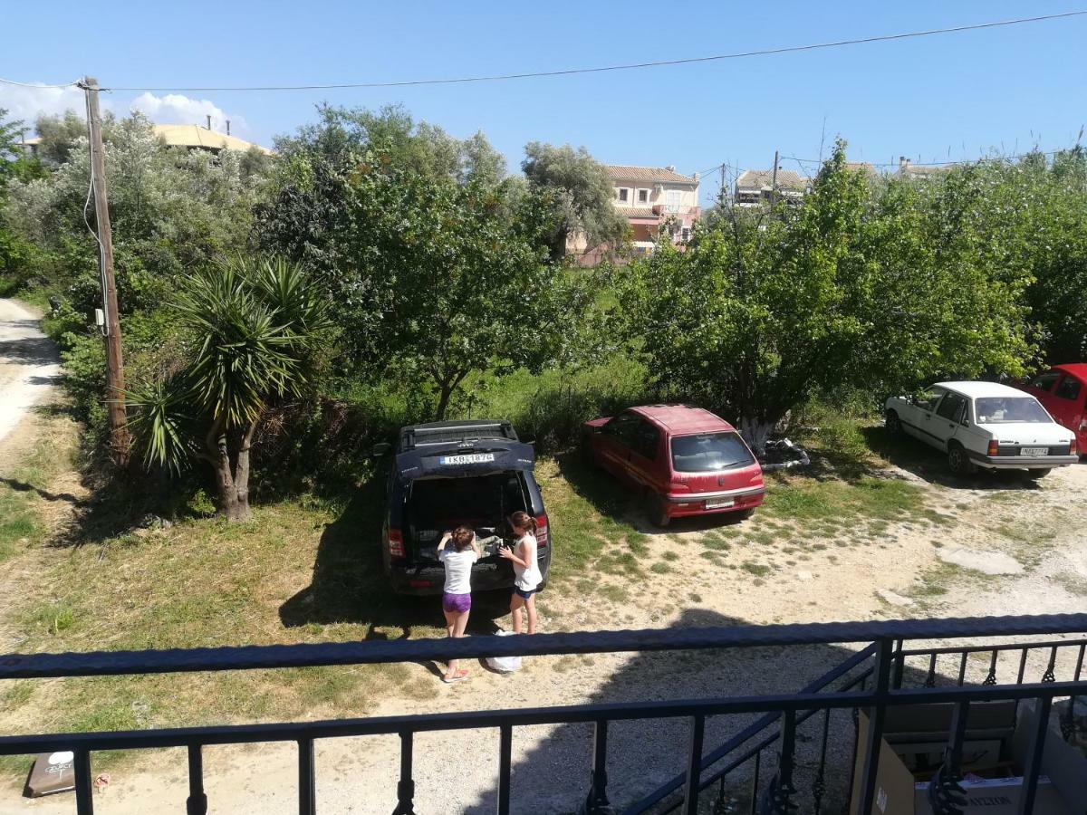 Katerina'S Appartement Nikiana Zewnętrze zdjęcie